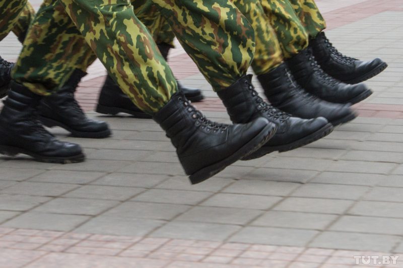 Прызыў як шоў ідэалогіі - так цяпер у Беларусі