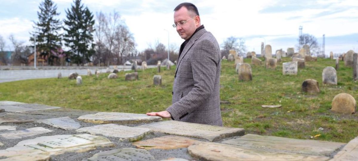 Лободинский, лапидарий, Брест