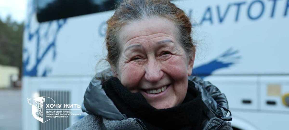 Елена Гнаук после выхода на свободу 13 декабря 2025 года. Фото: «Хочу жить»