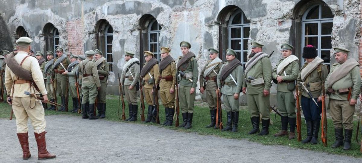 Сцена из реконструкции «Непокоренная твердыня» в Брестской крепости