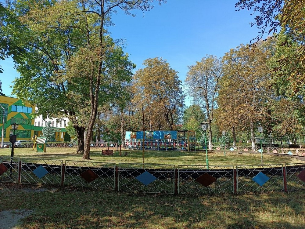 Городской парк в Пинске в сентябре 2026 года. Фото: «Заря»